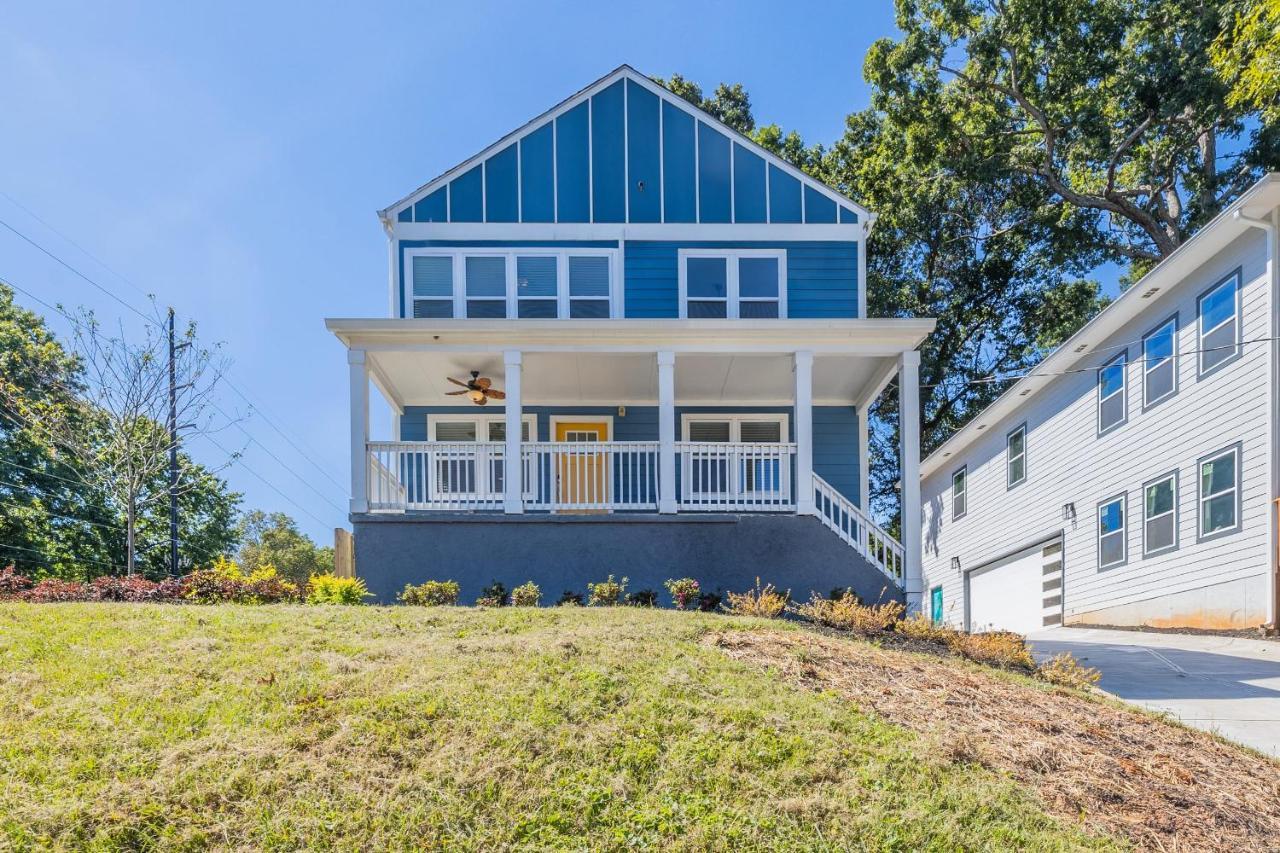 Large Modern Home Centrally Located With Hot Tub Atlanta Exterior photo